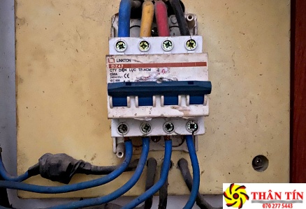 Thợ sửa điện tại quận 10 giá rẻ