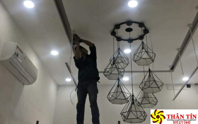 Thợ sửa điện tại nhà uy tín 24/24H