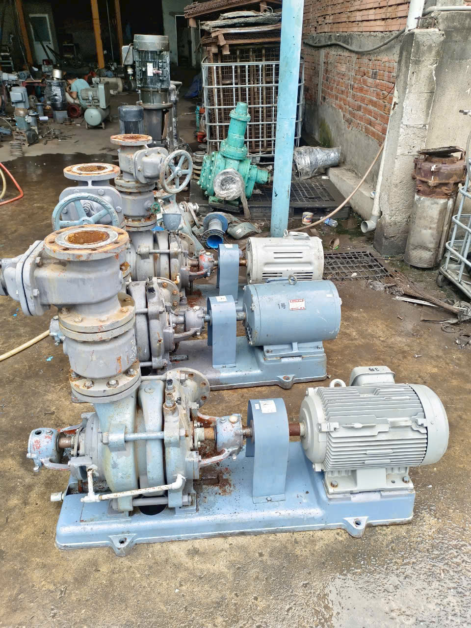 Lý Do Bạn Nên Chọn Đơn Vị Mua Bán Máy Bơm Nước Cũ Thân Tín: