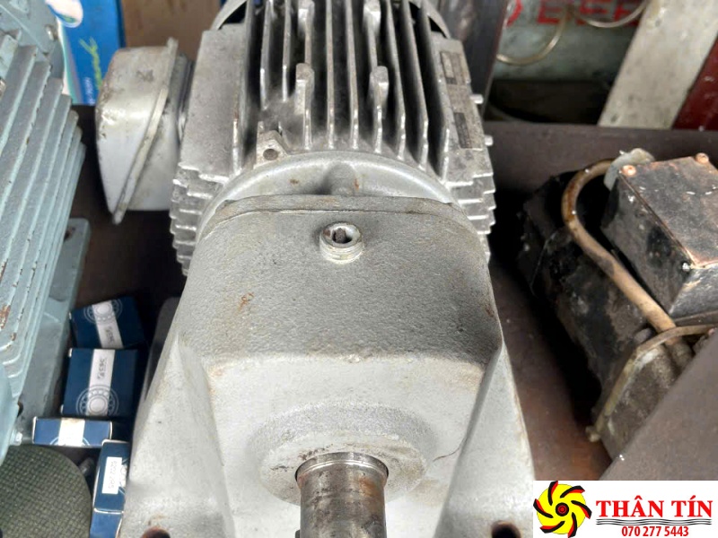 Chúng Tôi Chuyên Thu Mua Tất Cả Các Loại Motor Cũ