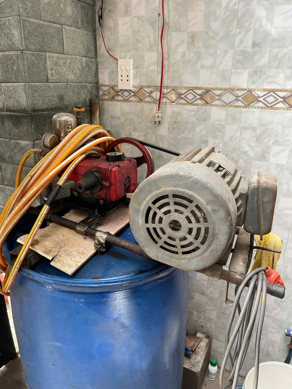 CHUYÊN MUA BÁN, THANH LÝ, THU MUA TẤT CẢ CÁC LOẠI MÁY BƠM NƯỚC RỬA XE (LỚN – NHỎ)