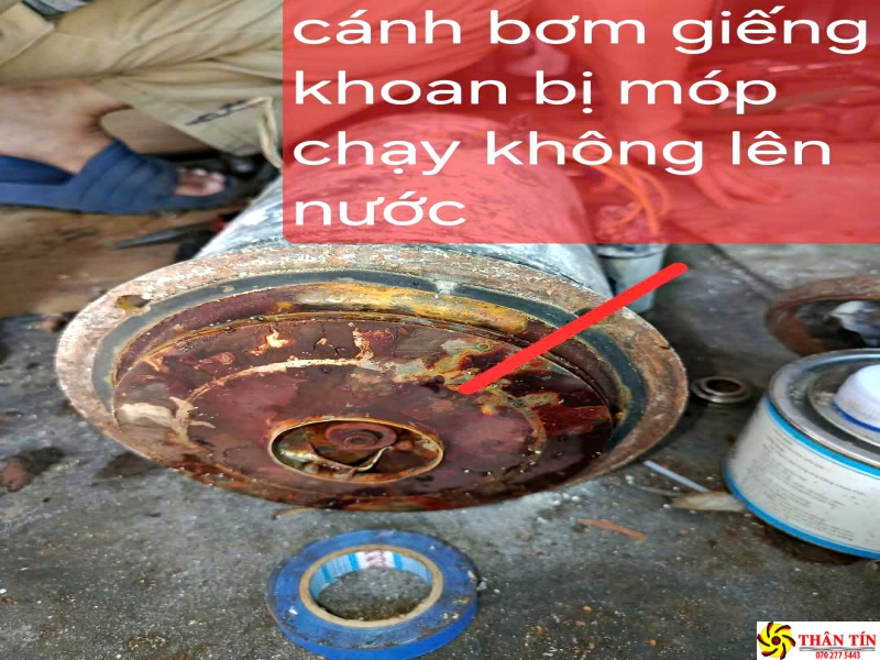 Giá sửa máy bơm chìm, giếng khoan khoảng bao nhiêu