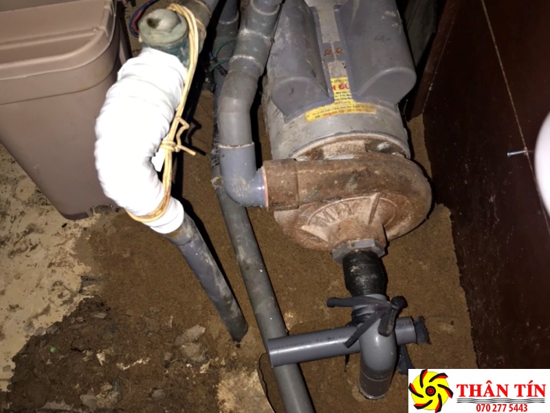 Dịch Vụ Sửa Máy Bơm Nước Chìm( Sửa Máy Bơm Hút Chất Thải) Tại Long An – THỢ GIỎI, TẬN TÂM