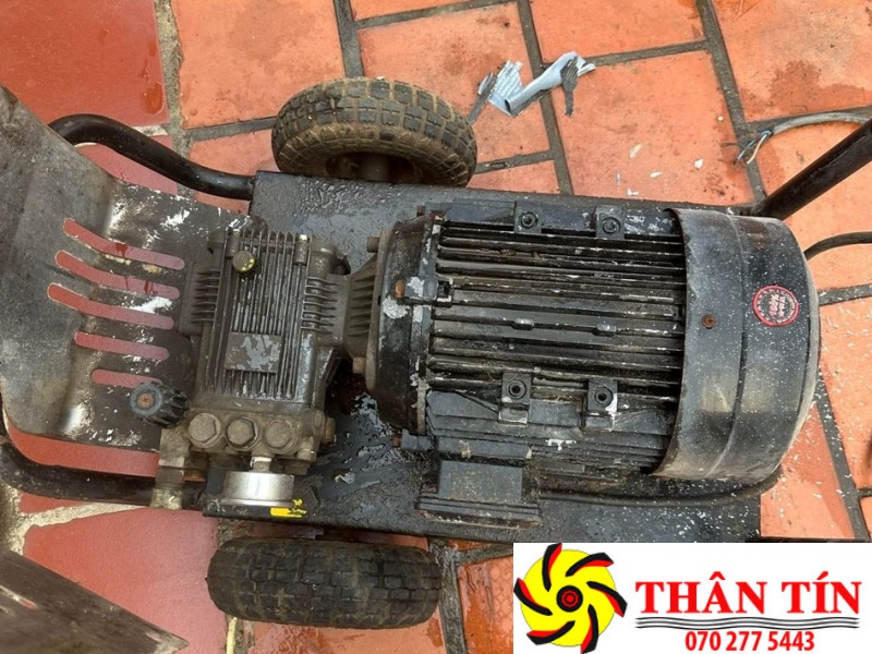 Nhận Sửa Tất Cả Máy Bơm Nước Rửa Xe Tận Nơi & Uy Tín