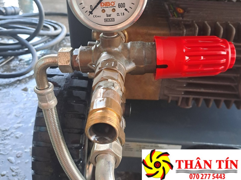 Vì Sao Bạn Nên Chọn Dịch Vụ Sửa Máy Bơm Nước Rửa Xe Tại Nhà 24H
