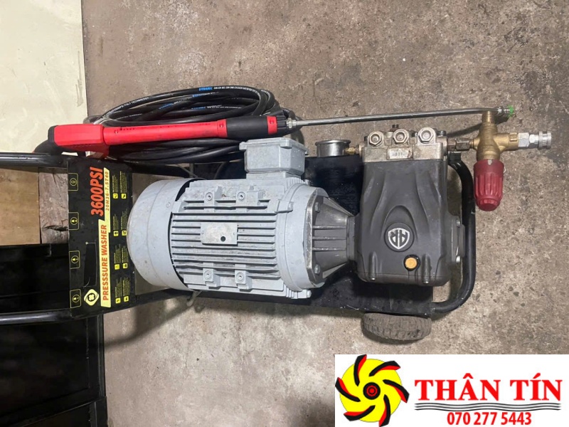 Sửa máy bơm nước rửa xe không chạy tận nơi, giá bao nhiêu?