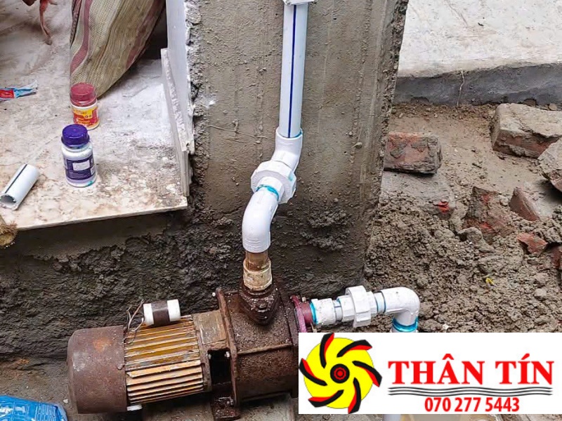 Sửa máy bơm nước giếng khoan tại quận 4 nhanh chóng & chuyên nghiệp.