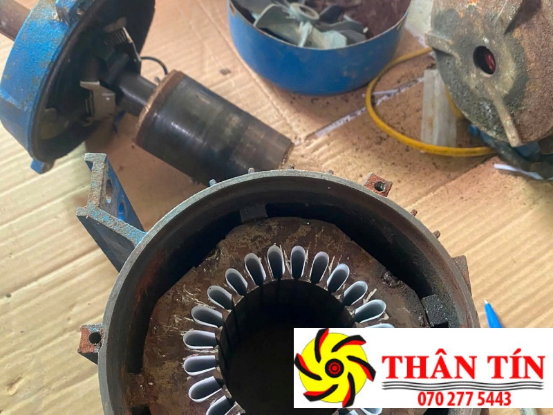 dịch vụ sửa máy bơm chìm bị mòn vỏ bơm tại Thân Tín