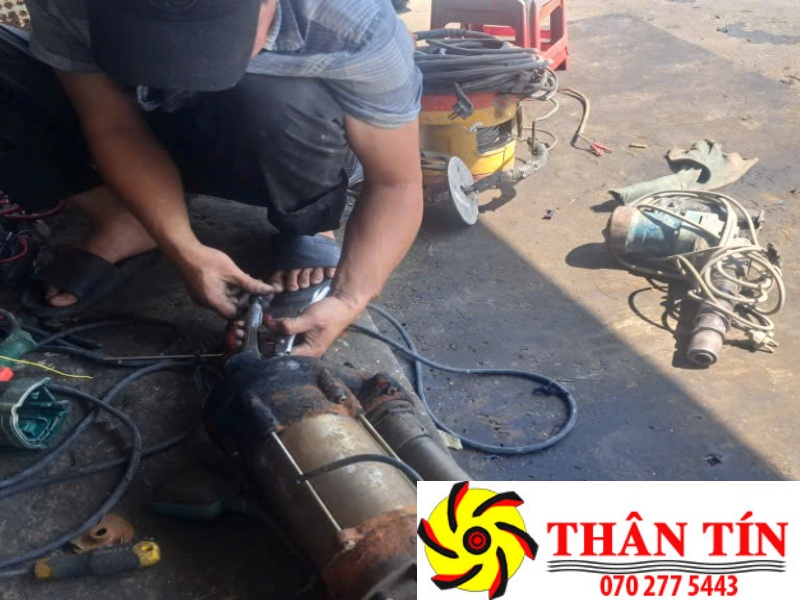 Chúng Tôi Chuyên Nhận Sửa Tất Cả Các Lỗi Máy Bơm Chìm Tận Nơi – GIÁ RẺ, UY TÍN