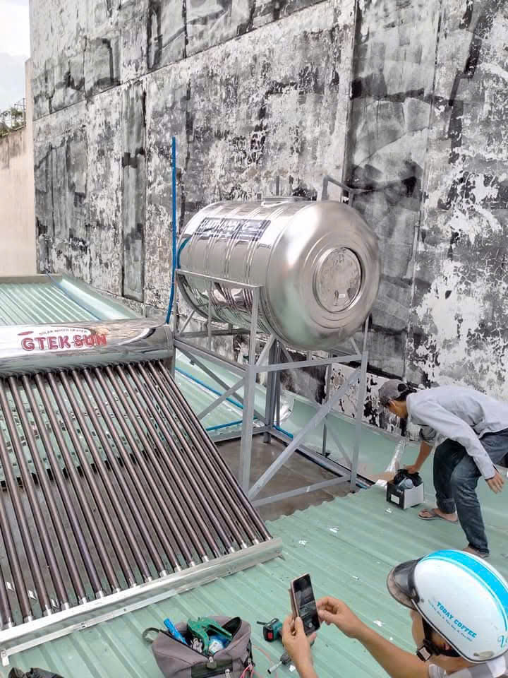 Đơn vị sửa máy nước NLMT uy tín.